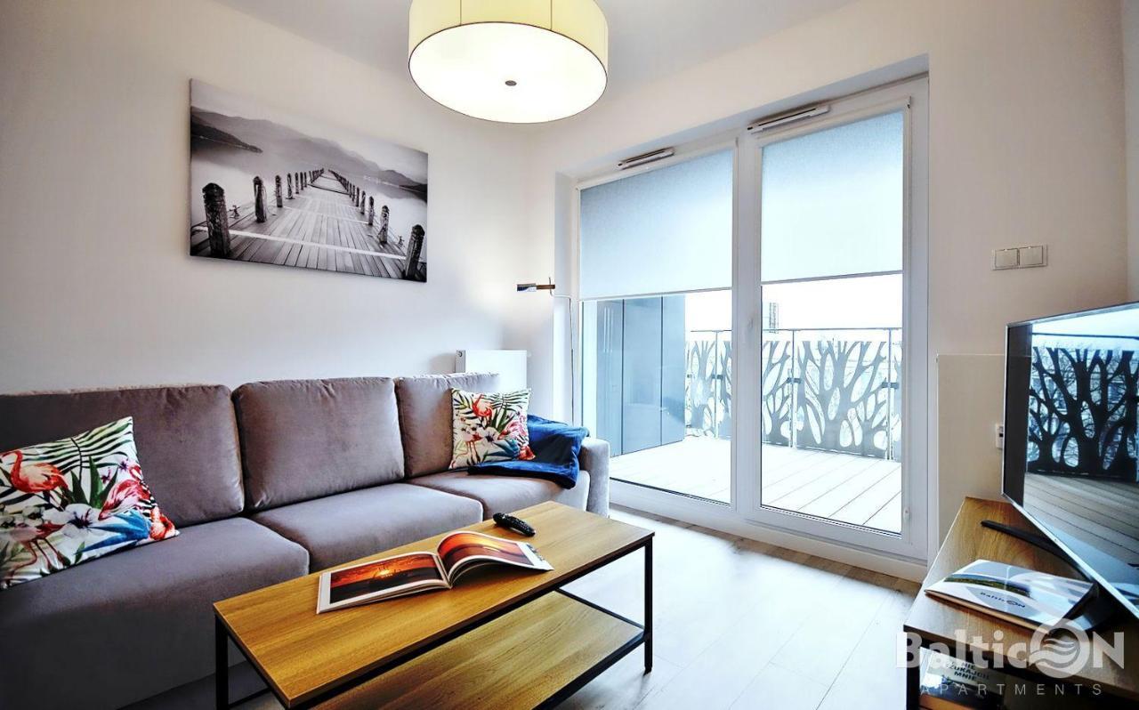 Apartamenty Balticon Nadmorskie Tarasy 코워브제크 외부 사진