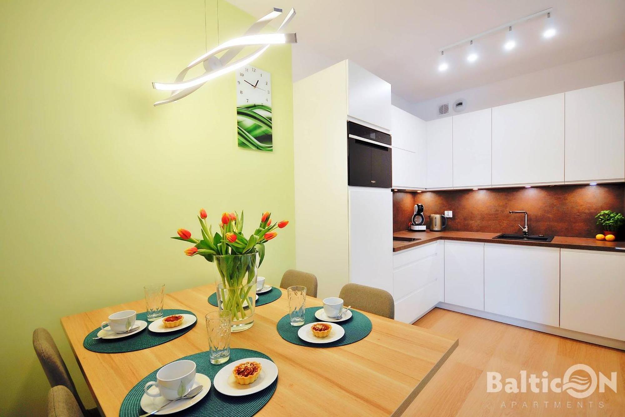 Apartamenty Balticon Nadmorskie Tarasy 코워브제크 객실 사진