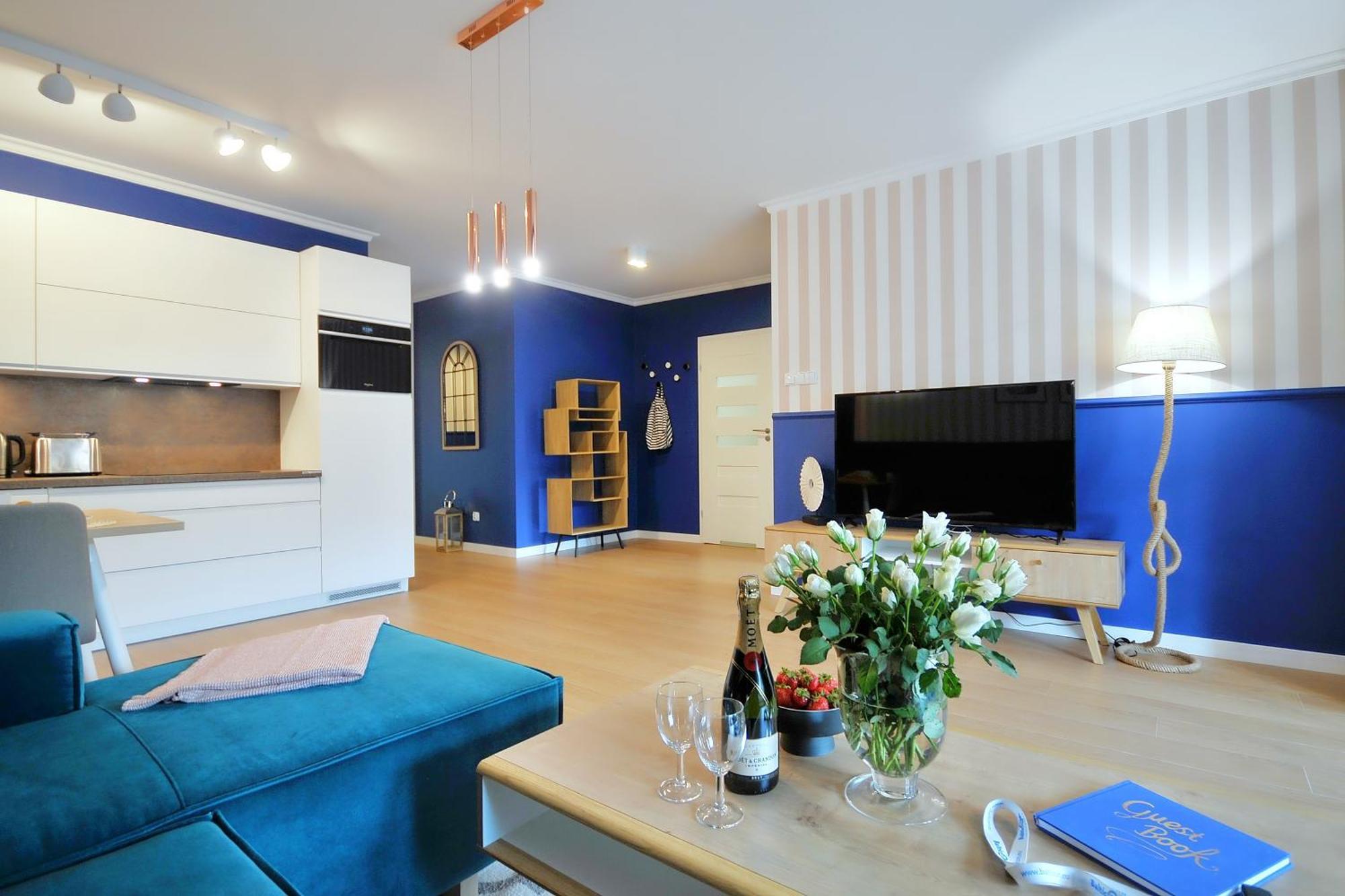 Apartamenty Balticon Nadmorskie Tarasy 코워브제크 객실 사진
